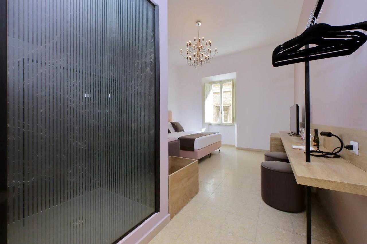 Youroom Quattro Fontane - Rooms โรม ภายนอก รูปภาพ